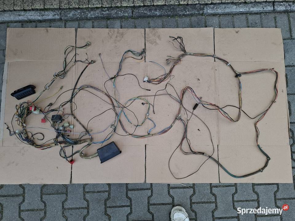 Instalacja elektryczna Fiat 126p Maluch osobowe Motoryzacja Strzelce Opolskie