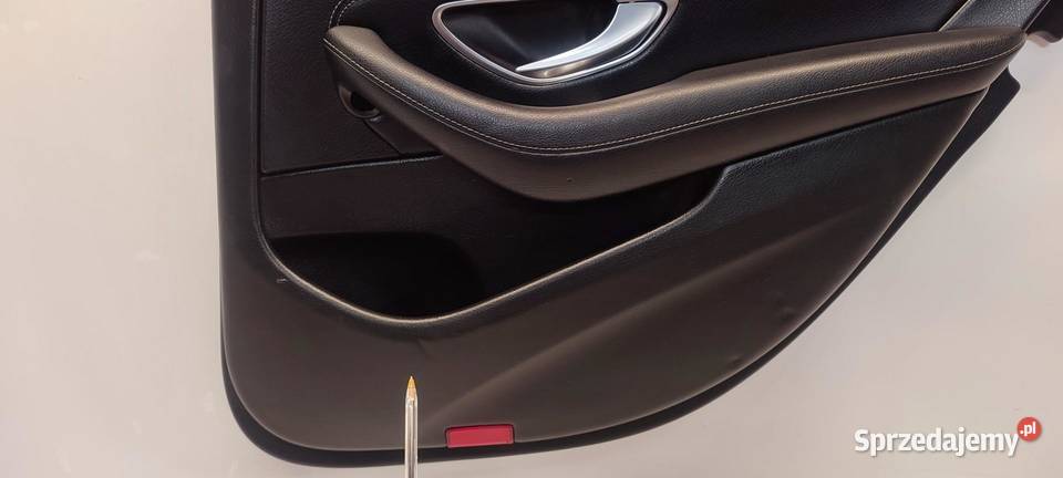 MERCEDES W213 BOCZEK DRZWI PRAWY TYŁ A2137307805