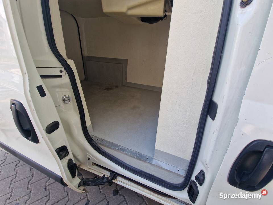 Fiat doblo cargo maxi chłodnia 75KM mazowieckie