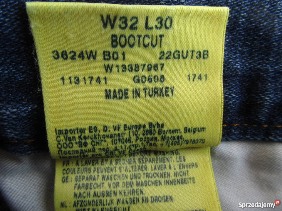 Wrangler W32 L30 Bootcut spodnie jeansy 100 Olecko
