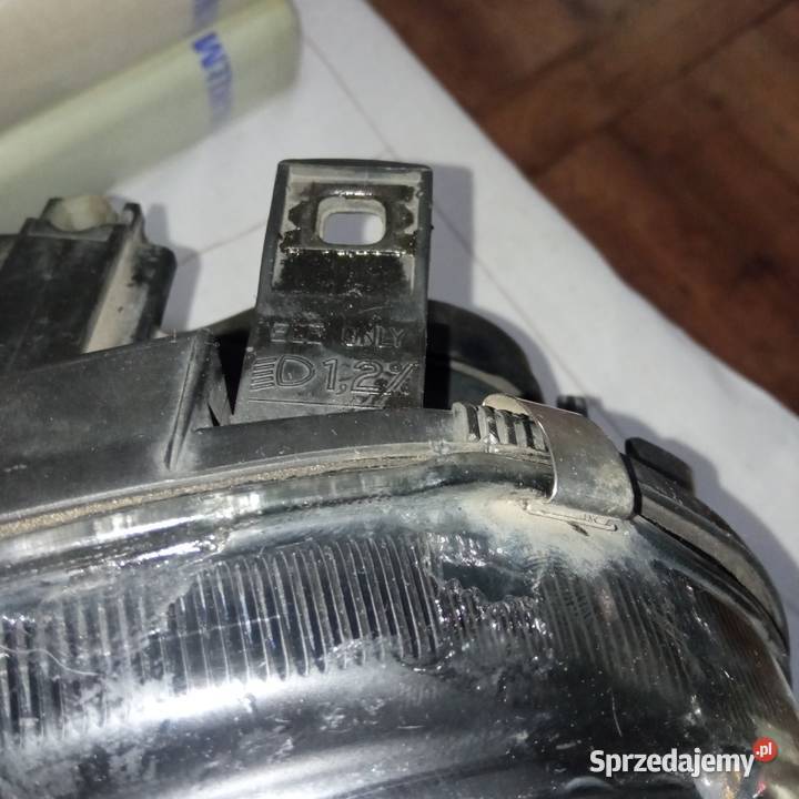 Lampy przód hella VW golf 4 czarne