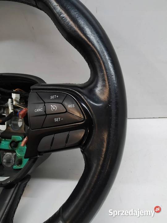 KIEROWNICA Dodge Charger VII 2011