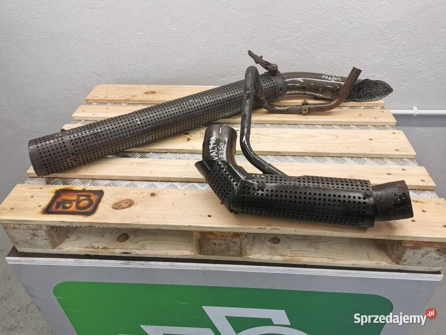 Tłumik Valtra 8950 Wilkowo sprzedam