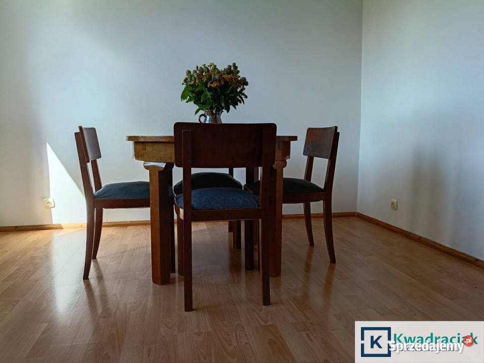 sprzedaży mieszkania Jasło Ducala 563m2 miejsce parkingowe