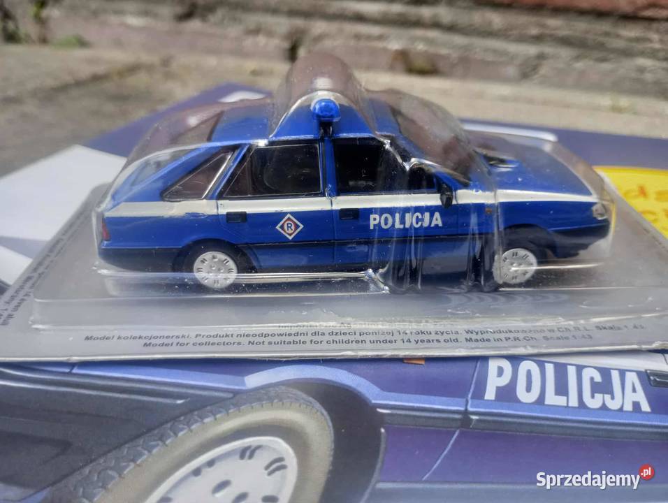 POLONEZ CARO POLICJA deagostini 143 kultowe auta Modelarstwo Warszawa