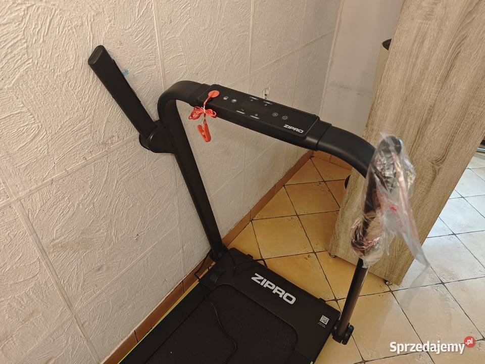 Bieżnia elektryczna do biegania jogger do 16h sprzedam