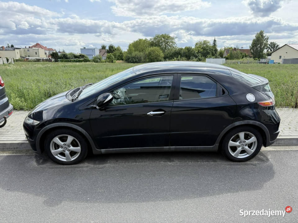 Honda Civic 18 V TEC Zadbany Bezwypadkowy manualna Poznań