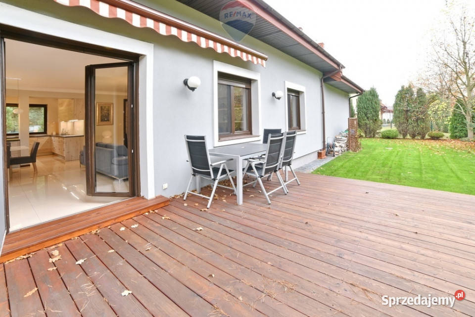 Uroczy dom w Arciechowie Zalewem Zegrzyńskim