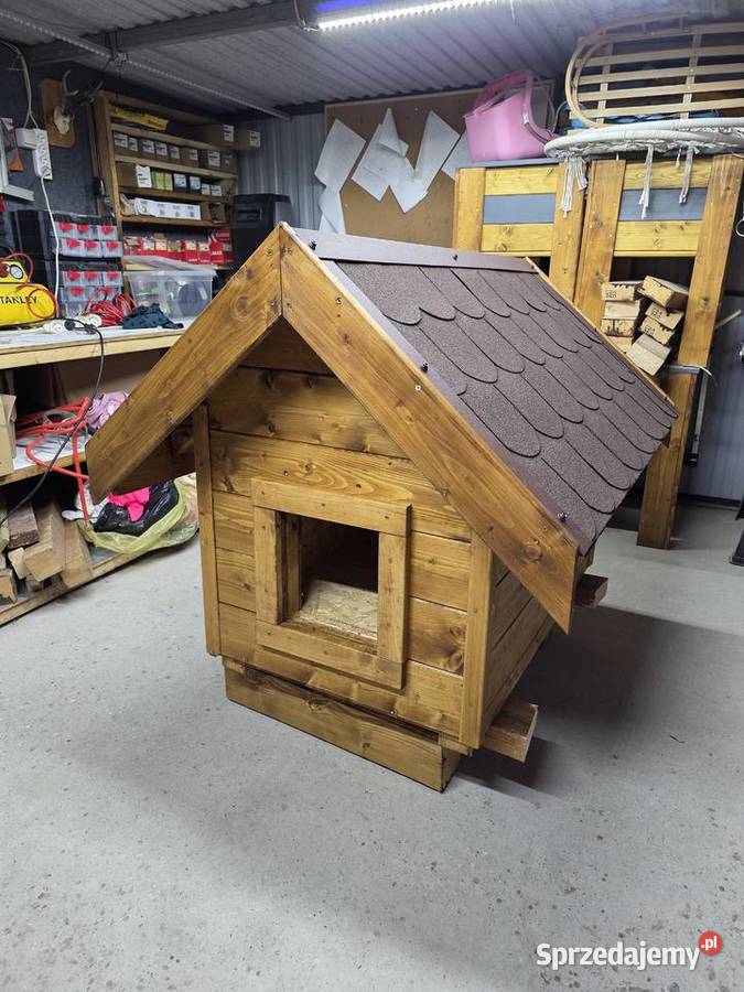 Buda psa ocieplona Mniów