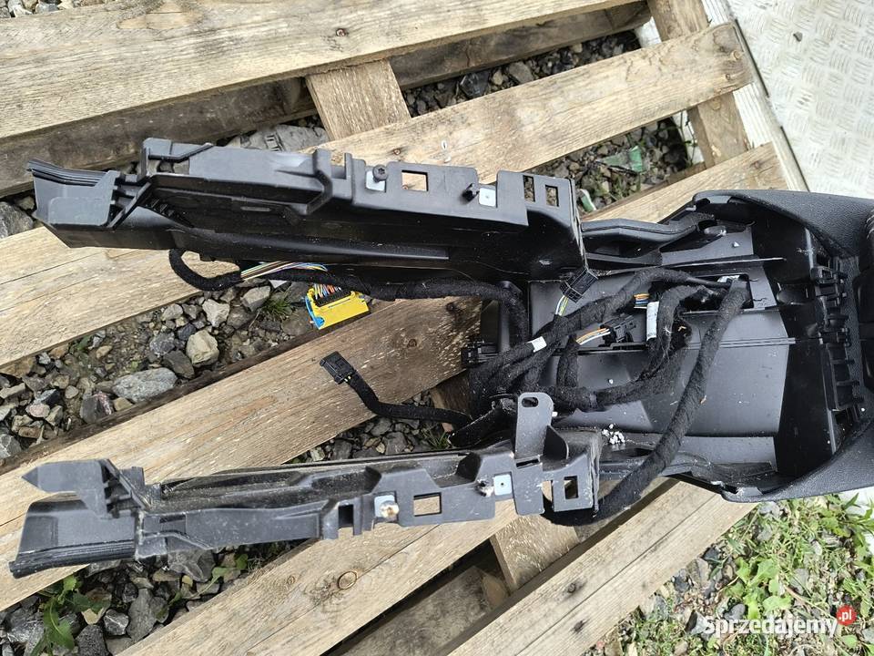 Kompletny podłokietnik DS5 citroen instalacja Kakonin sprzedam