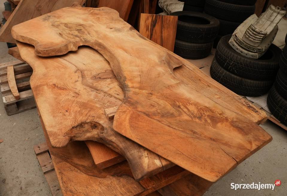 Blaty z litego drzewa mango Goławin