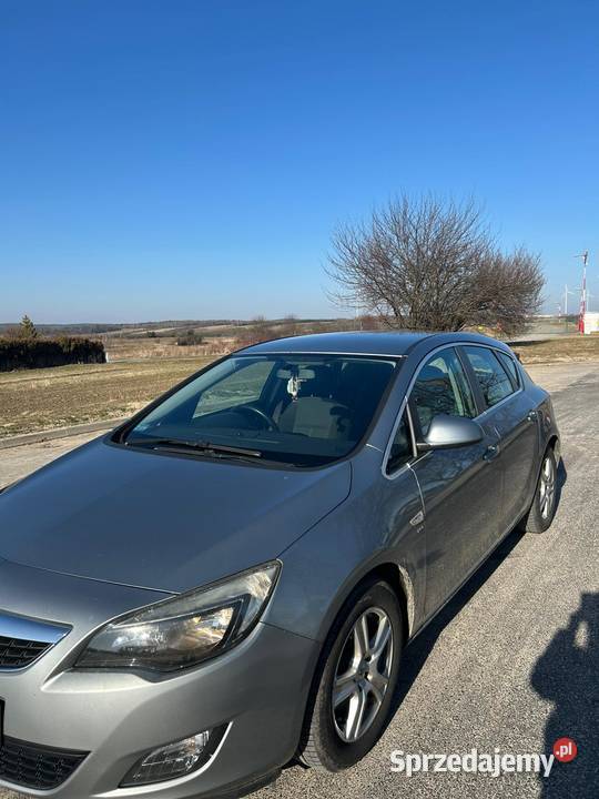 Opel Astra 17 CDTI niski przebieg 137 Kraśnik