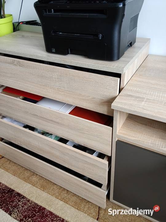 Biurko z wysuwaną szufladą i komoda