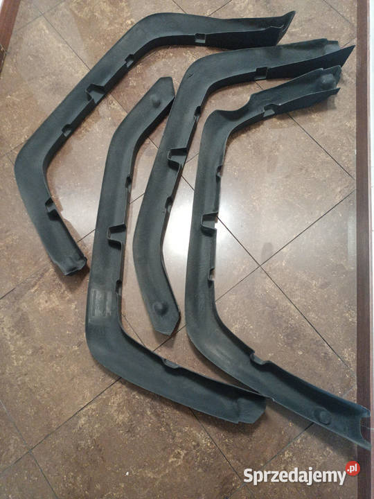 Toyota Land Cruiser BJ 73 poszerzenia nadkoli Aleksandrów Łódzki