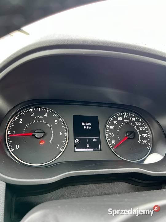 Dacia Duster 10 LPG Salon czujnik parkowania Samochody osobowe Dalików
