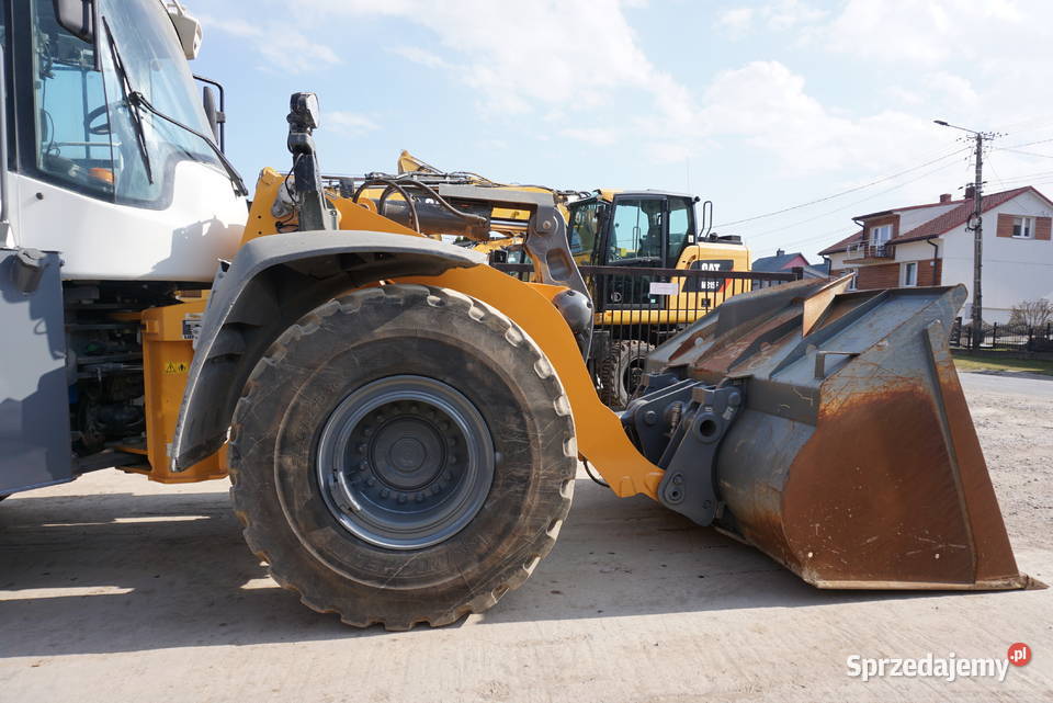Ładowarka kołowa Liebherr L 556 2020 Rok produkcji 2020 świętokrzyskie Jeziorko