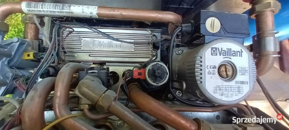 Piec gazowy Vaillant VUW 24233 M TurboTec Pro