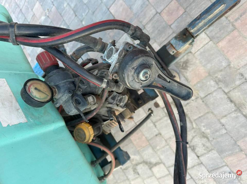 Opryskiwacz sadowniczy 1700l Berthoud Sienno