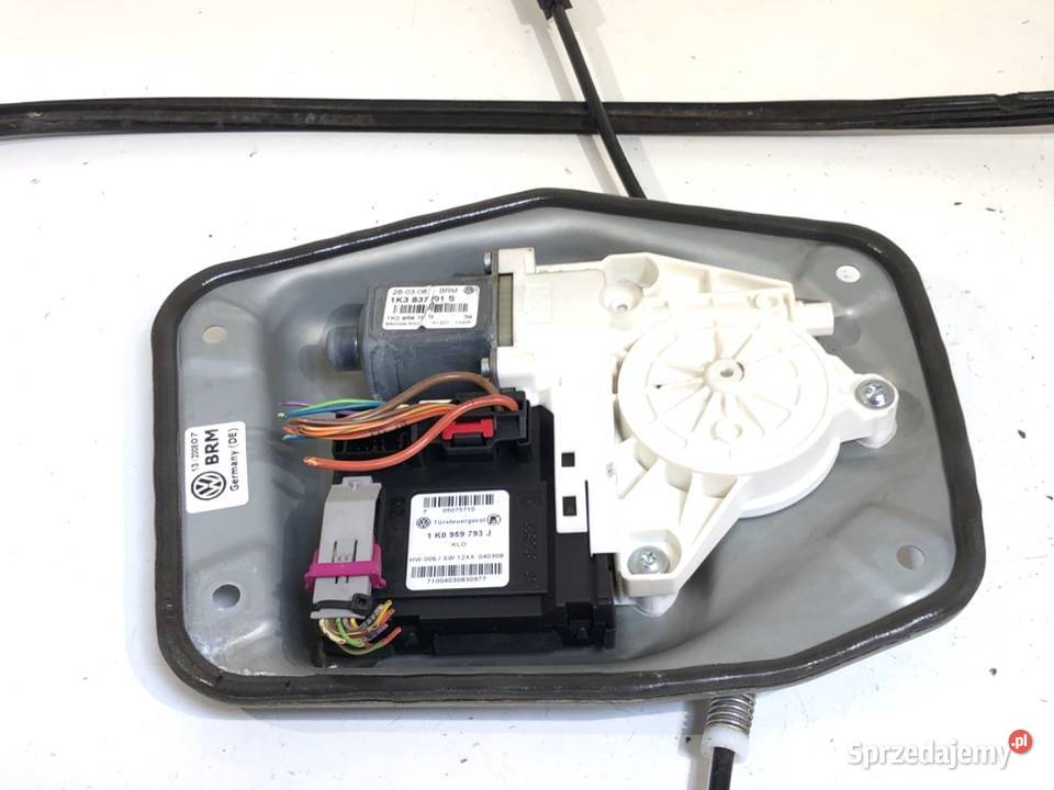 PODNOŚNIK SZYBY LEWY PRZÓD VW GOLF V 1K3837401S sprzedam