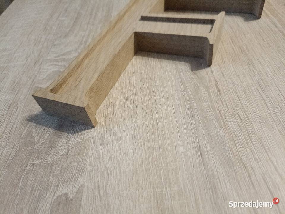 Drewniana litera F Dekoracje i ozdoby