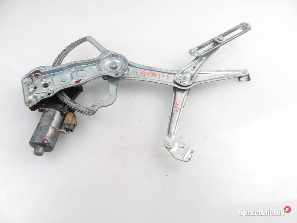 PODNOŚNIK SZYBY PRAWY PRZEDNI MERCEDES W163 osobowe