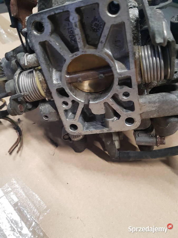 FORD FIESTA 1992 11 GAZNIK WTRYSKIWACZ PALIWA Turek