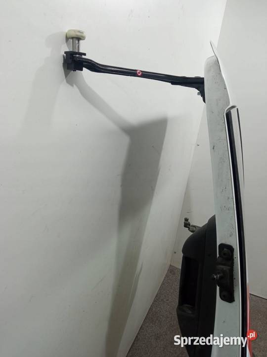 DRZWI LEWE TYŁ PRZESUWNE SZYBA Ford Transit osobowe