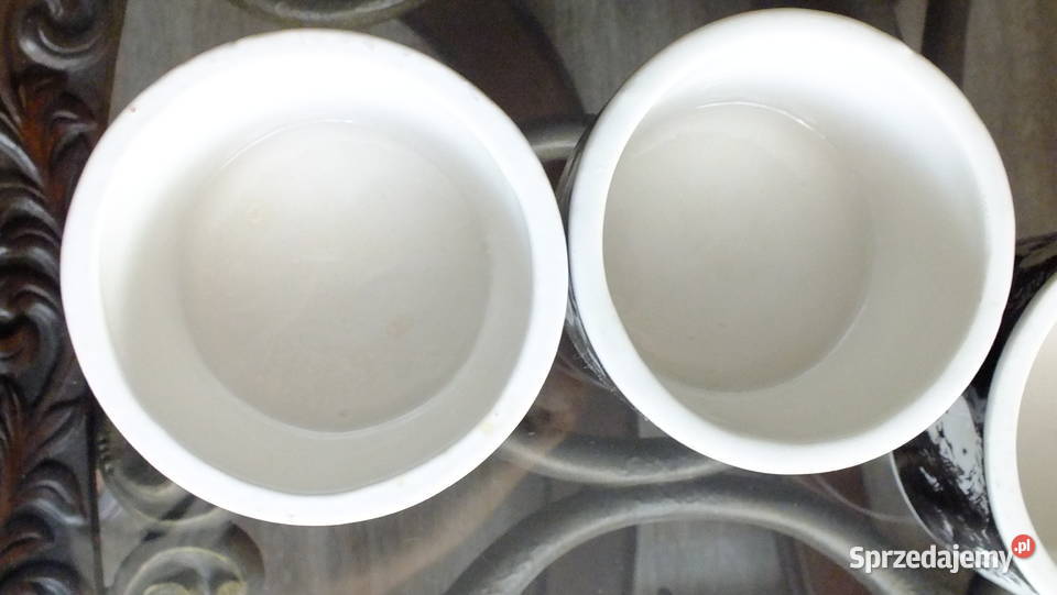 Kolekcjonerski zestaw porcelanowych filiżanek dolnośląskie Jelenia Góra