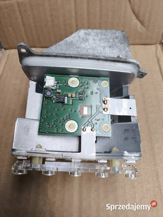 BMW E90 E91 LCI LIFT KIERUNKOWSKAZ KIERUNEK LEWY osobowe Radom