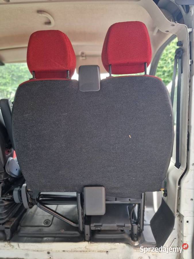 Ława 2 os fotel pasażera Fiat Ducato 2013r Rok produkcji 2013 Fotele i kanapy Strzebiń sprzedam
