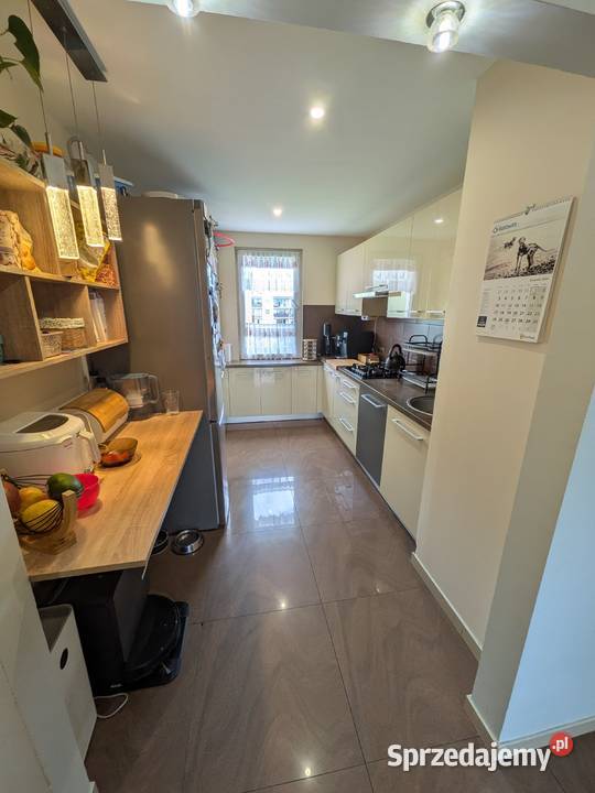 3 pokoje 6276m2 duży balkon 3 piętro Wejherowo Sprzedaż pomorskie