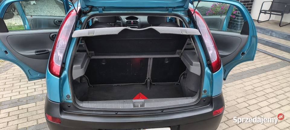 Zadbany Opel Corsa C 4kluczykiksiążki serwisowe Wałdowo Szlacheckie