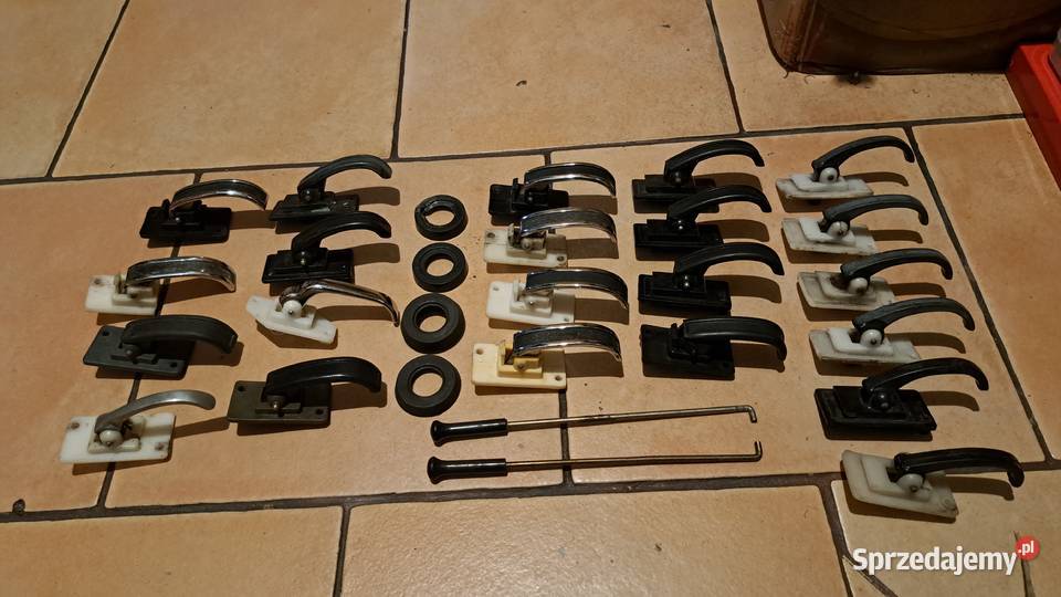 Fiat 125p Polonez klamki korbki wewnętrzne Pozostałe Leszno