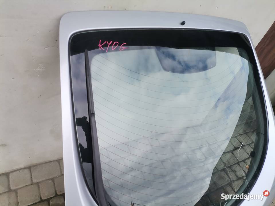 TYLNA KLAPA BAGAŻNIKA NISSAN PRIMERA P12 HB KY0G Klapy bagażnika Nowy Sącz