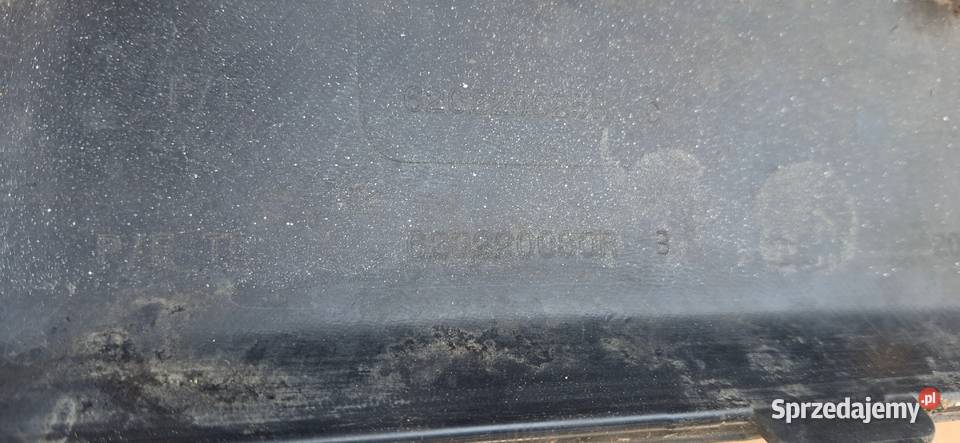 DACIA DUSTER ZDERZAK PRZÓD PRZEDNI 620220030R