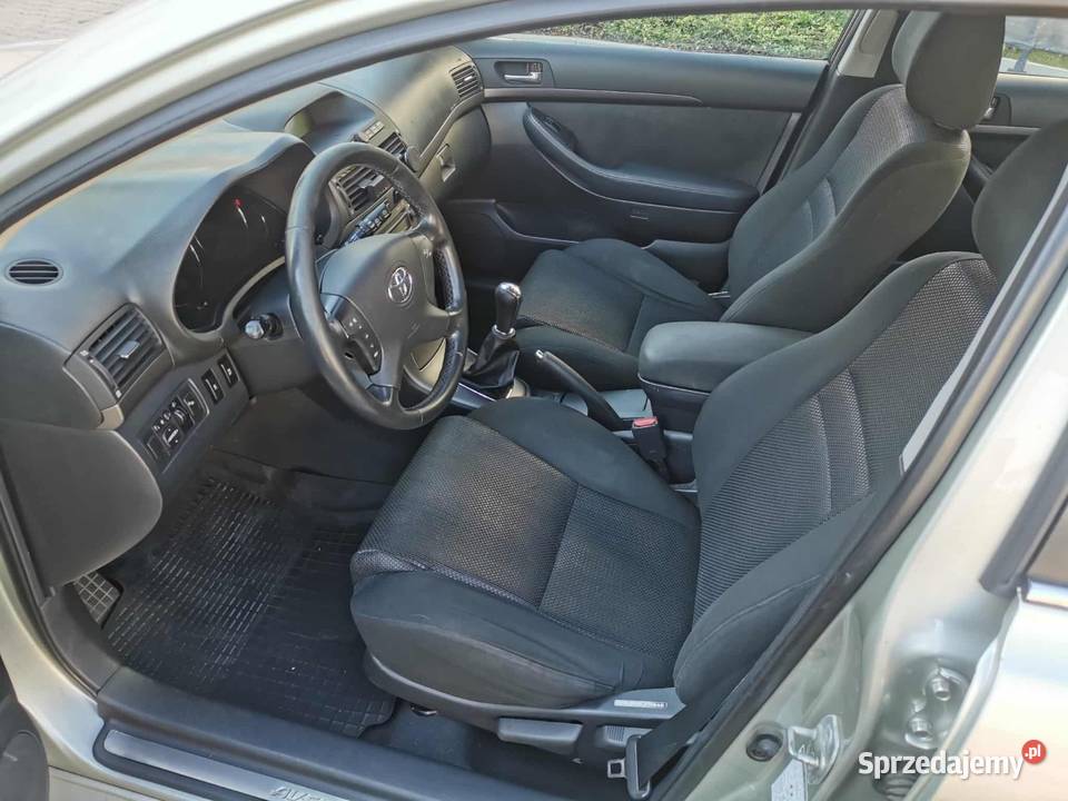 Toyota Avensis 2004 20 d4d Avensis Wrocław