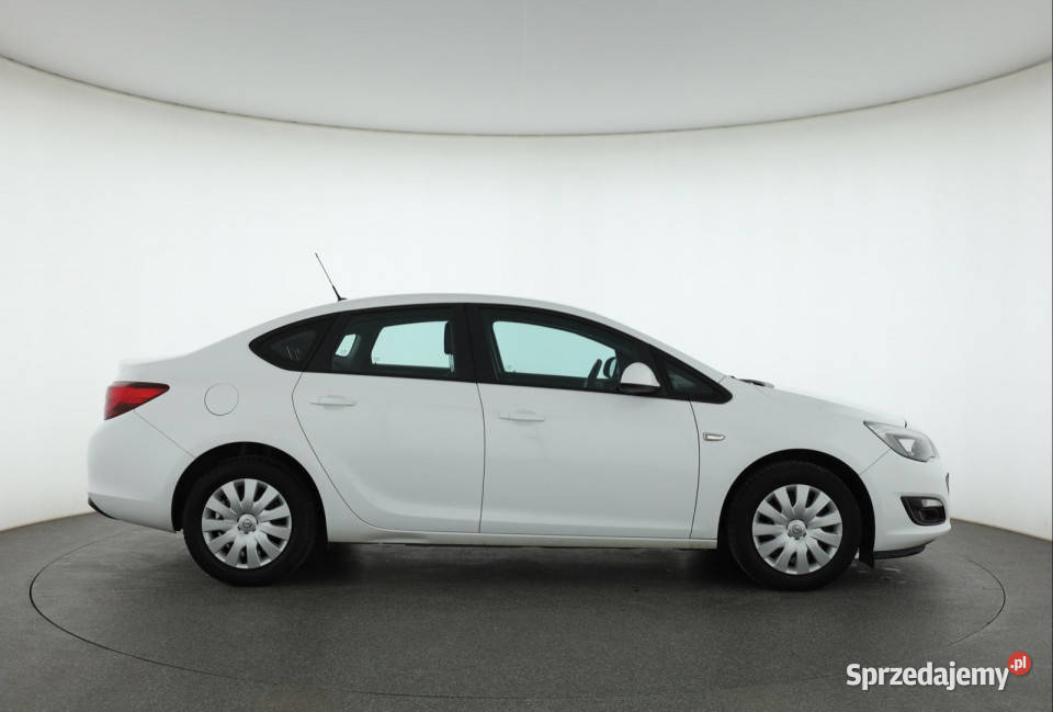 Opel Astra 16 16V manualna