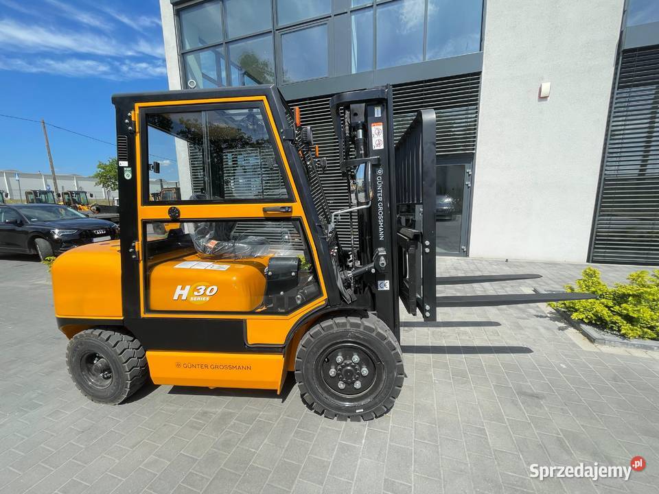 Wózek widłowy 3T kabina duplex nowy diesel Warszawa sprzedam