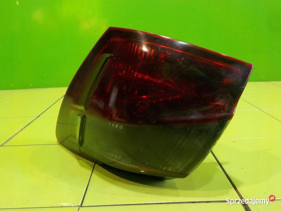 NISSAN QASHQAI I J10 10r 5D lampa prawa tyl osobowe Suków sprzedam