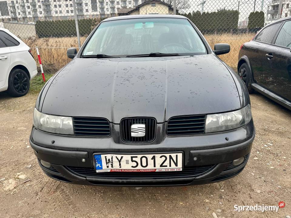 Seat Leon 2002r sprzeda syndyk Hatchback Warszawa