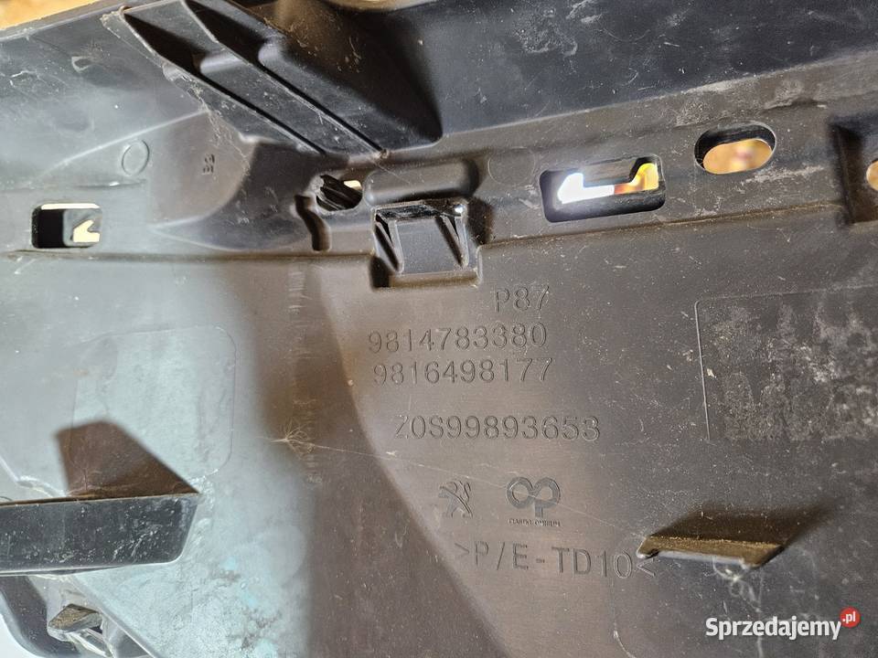 PEUGEOT 5008 II GRILL ATRAPA ZDERZAKA PRZÓD osobowe Międzychód