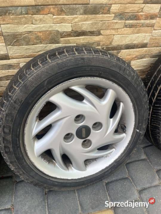 13 SEICENTO ALUFELGI OPONY Opony i felgi Mokre