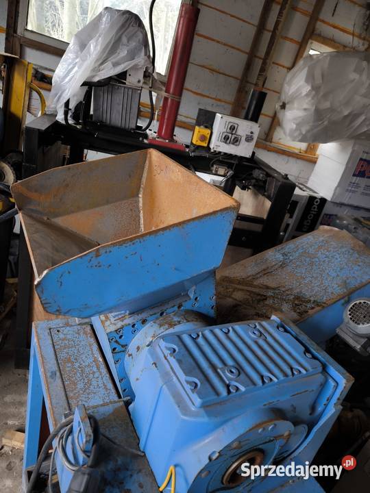 Kruszarka rębak młyn do rur gilzy pcv zlepy osb Trzebinia