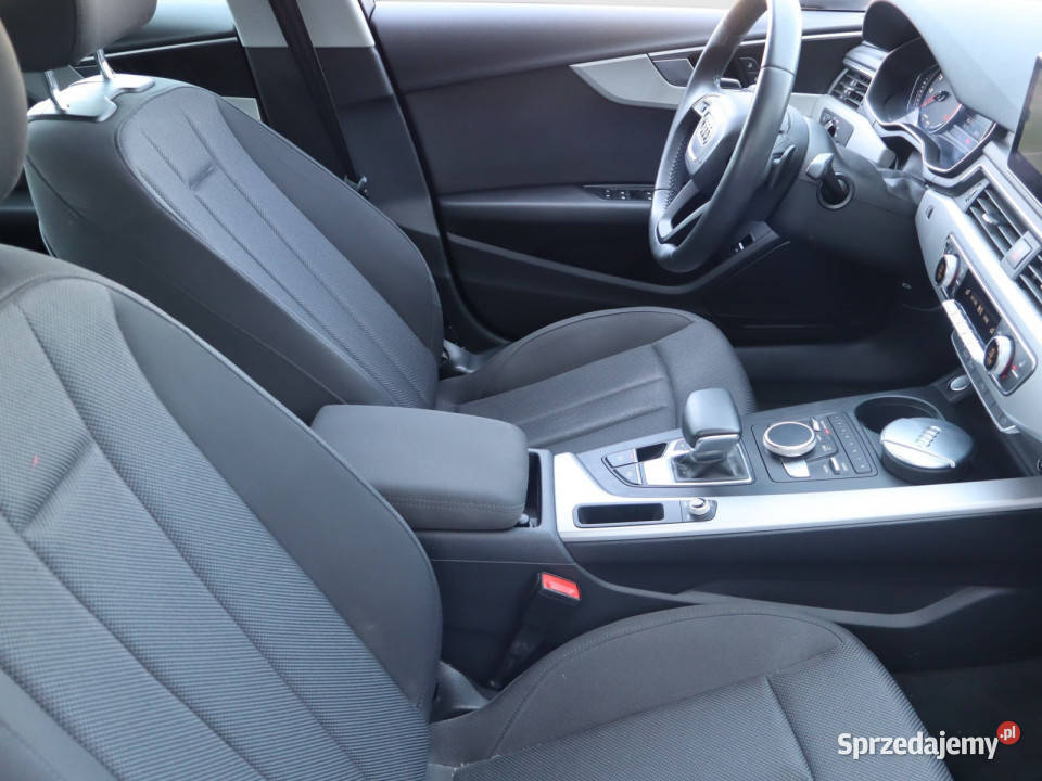 Audi A4 35 TFSI klimatyzacja Katowice