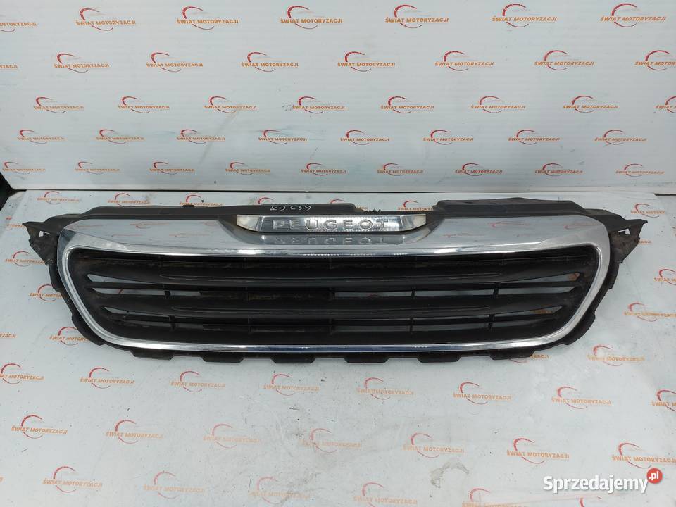PEUGEOT 108 grill atrapa 531140H020 Atrapy świętokrzyskie Kielce sprzedam