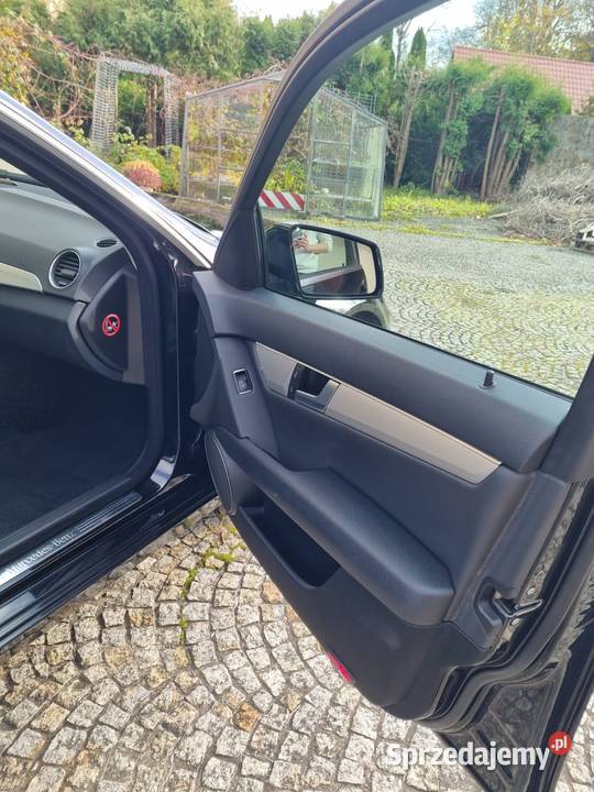 MercedesBenz Klasa C 180 T Kompressor Automatik 156KM Bilcza