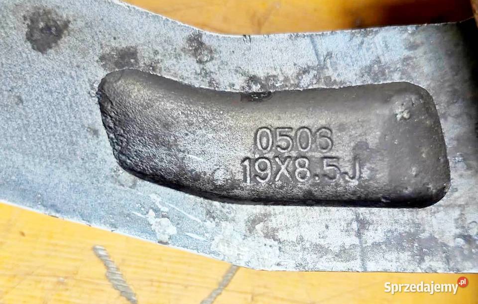AUDI VW SKODA SEAT FELGI R19 ET36 85JX19 mazowieckie Radom