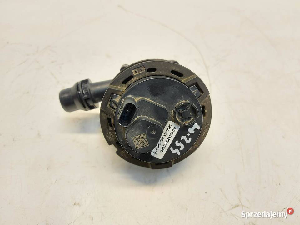 Mercedes W254 GLC 220d POMPA WODY A0005003101