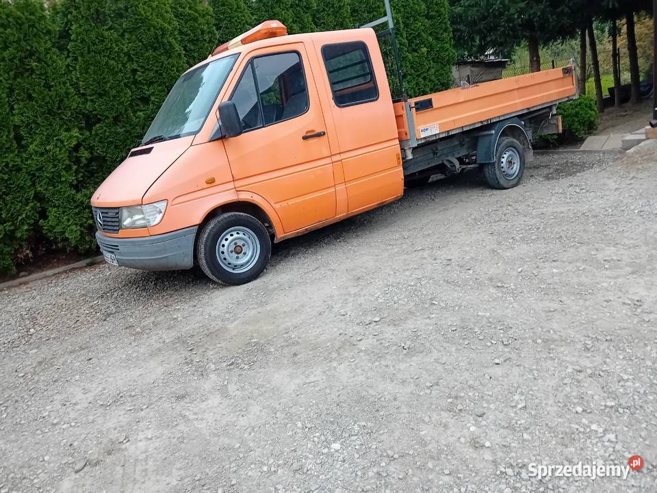 Mercedes 308D