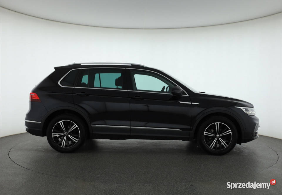 VW Tiguan 15 TSI światła do jazdy dziennej Piaseczno